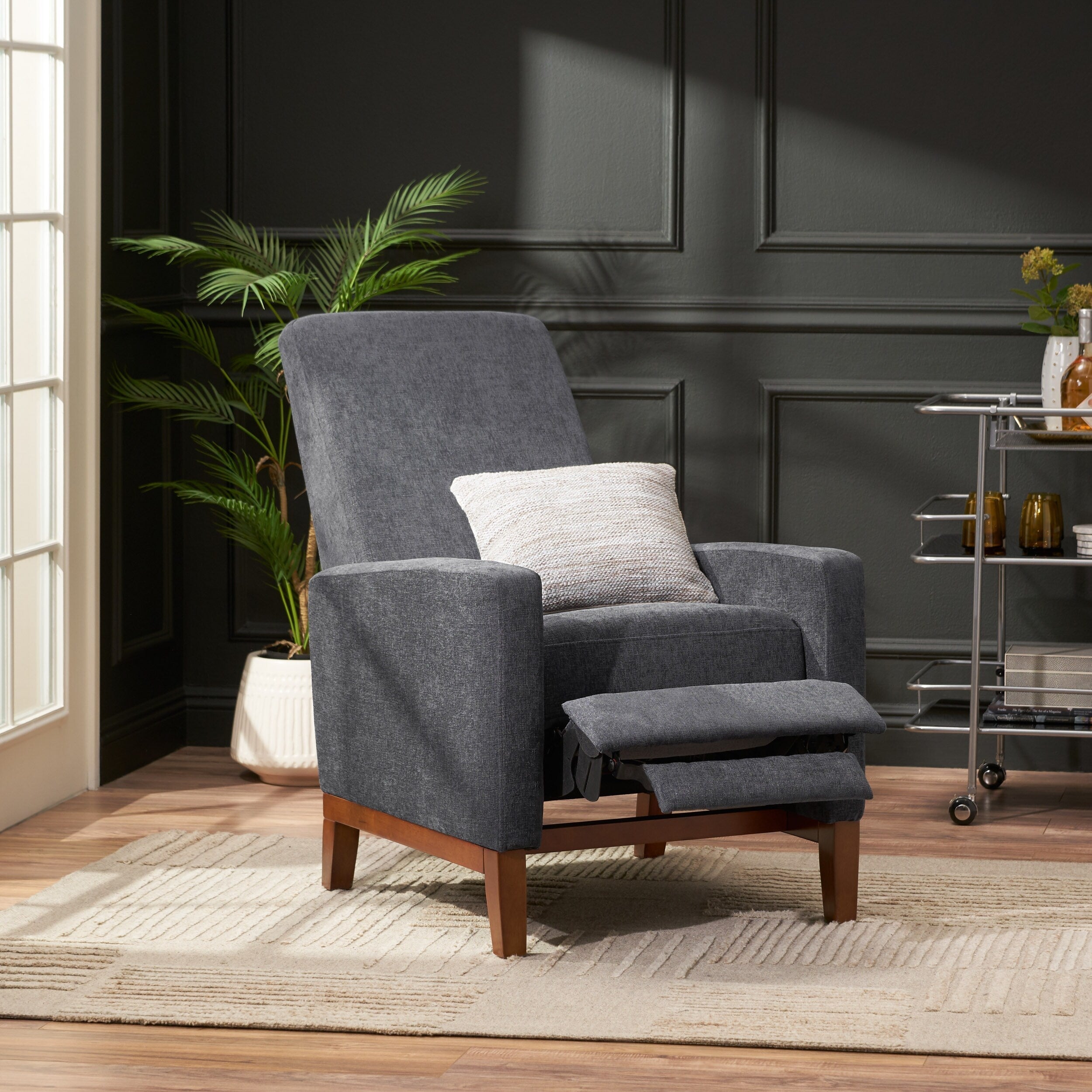 27'' Wide Wood Hand Manual Club Recliner