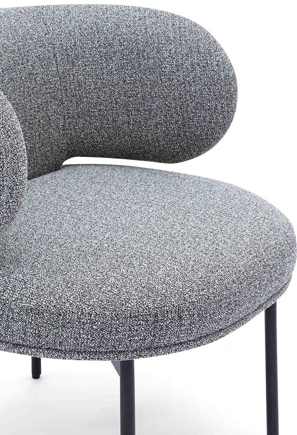 Chaise de salle à manger Maurene grise bouclée